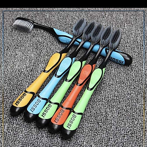 Combo 10 Bàn Chải Đánh Răng Than Tre Hoạt Tính Siêu Mềm Bossi