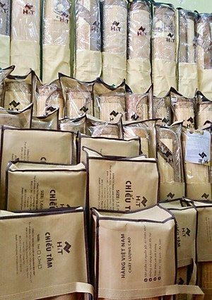 Chiếu tăm H&T 1,8 x 2m (Gấp Đôi) - Hàng chính hãng