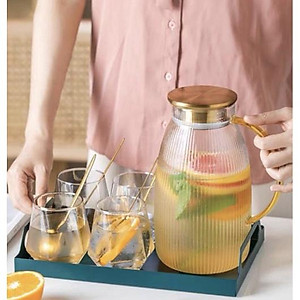 Bình đựng nước uống thủy tinh chịu nhiệt lên tới 400 độ c vân tăm cao cấp 1800ml