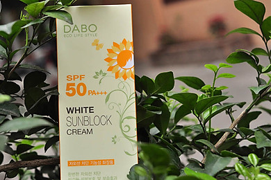 Kem Chống Nắng Dưỡng Da Dabo White Sunblock Cream SPF 50 PA+++ (70ml)