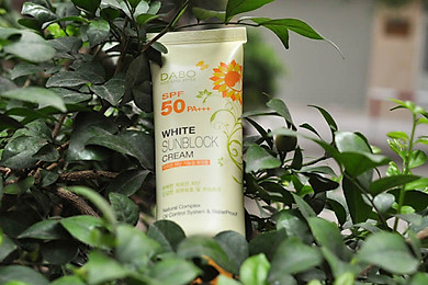 Kem Chống Nắng Dưỡng Da Dabo White Sunblock Cream SPF 50 PA+++ (70ml)
