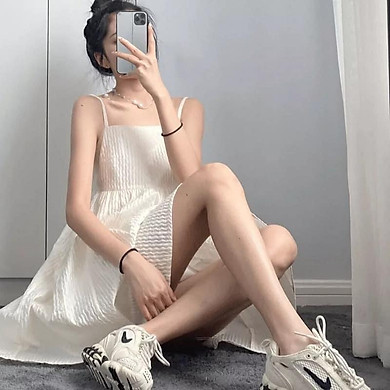 Top với hơn 73 váy 2 dây đi chơi không thể bỏ qua  cdgdbentreeduvn