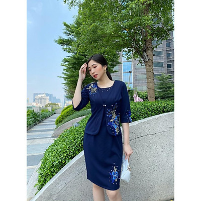 Set đầm tay ren với áo khoác giả vest màu đỏ