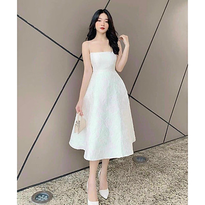 Top 13 đầm body 2 dây đi tiệc hở lưng xẻ tà sang trọng