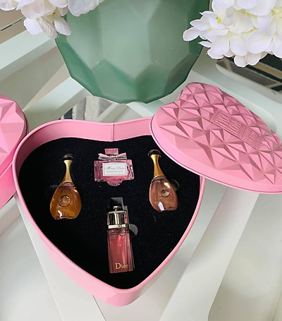 Mua Set Nước Hoa Dior Mini Hộp Trái Tim 4 Chai X 5Ml | Tiki