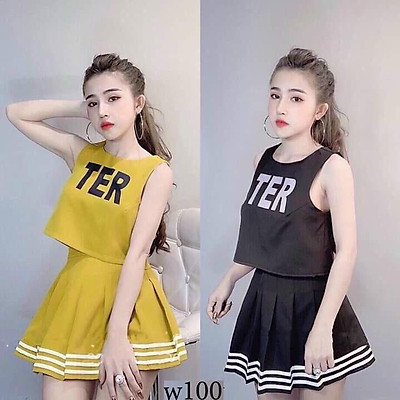 SET ÁO CROPTOP TAY DÀI KÈM CHÂN VÁY XÒE - LÊ PHƯƠNG BOUTIQUE » Mochan