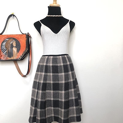 Len Nhật mix chân váy dạ Nhật Thích mắt quáaa  Hẹn các bác 20h30 tối  nay nhen  Instagram