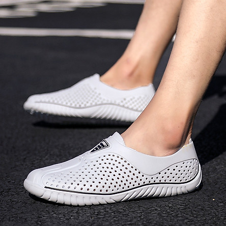 Giày nhựa thoáng khi phong cách Hàn Quốc cho nam giới - SB88