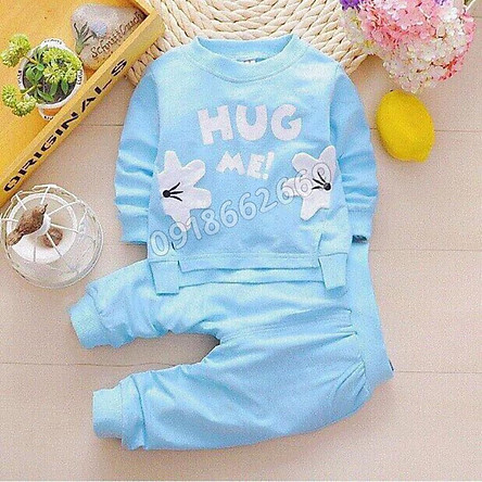 Bộ dài bé gái( sét Hug) vải da cá loại 1 size 7-21kg