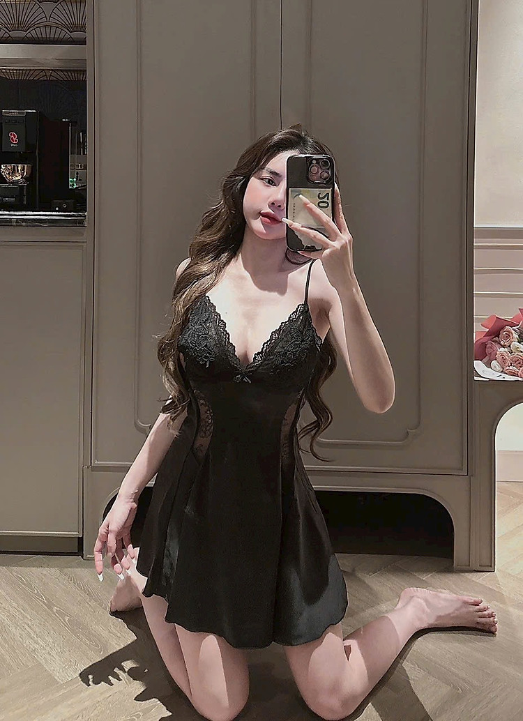 Đầm Ngủ Ren Quyến Rủ