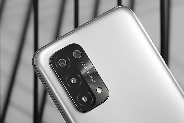 OPPO A74 5G | Cụm 4 camera sau sắc nét