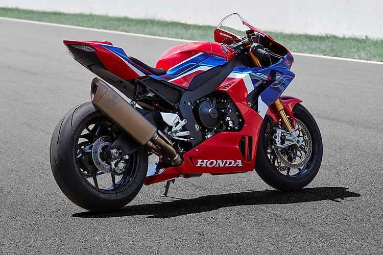 Chi tiết superbike Honda CBR1000RR-R Fireblade SP 2020 195886-2020-honda-cbr1000rr-r-sp.jpg