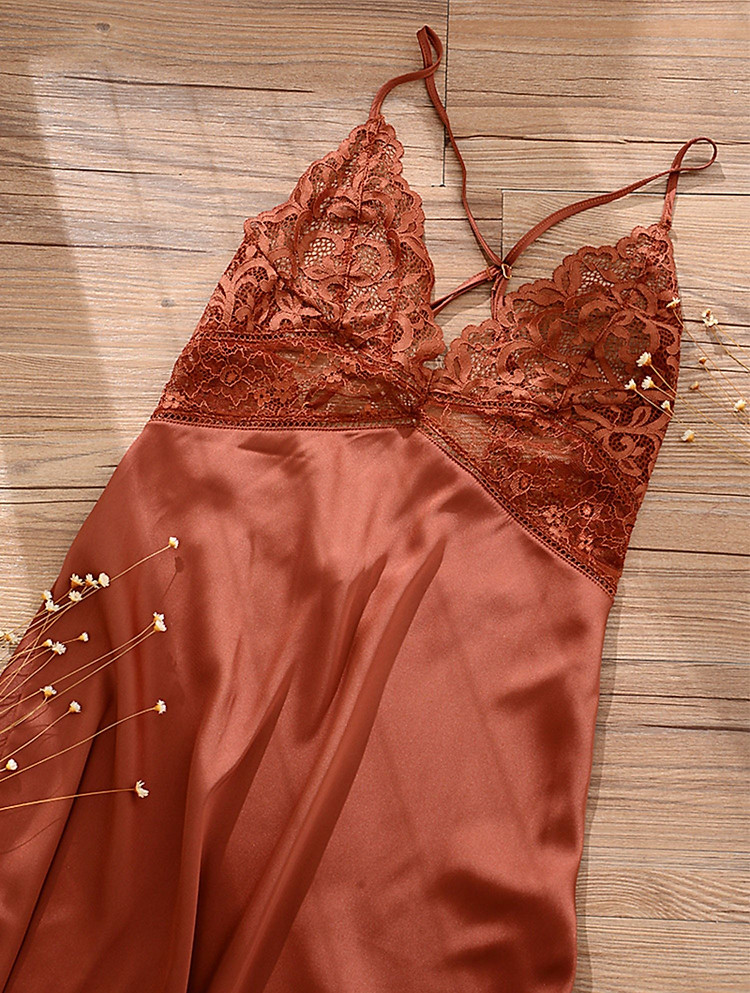 Váy ngủ lụa 2 dây ngực ren