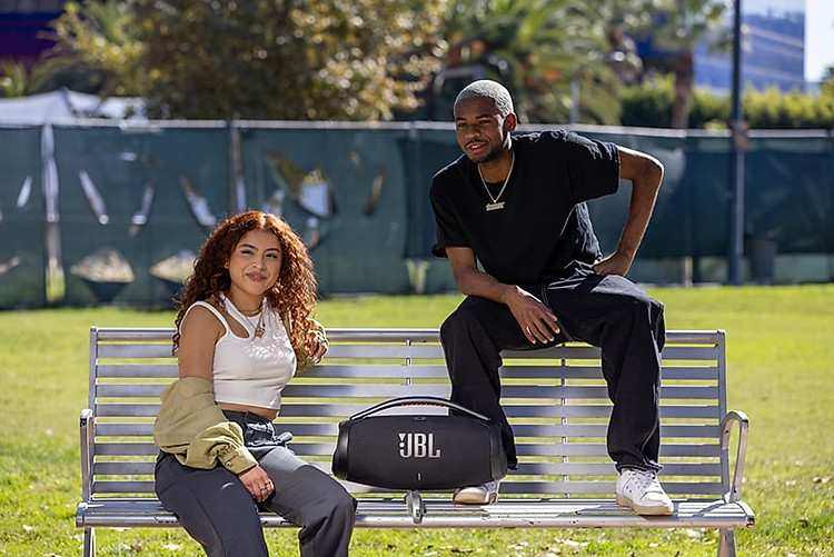 Loa bluetooth JBL Boombox 3