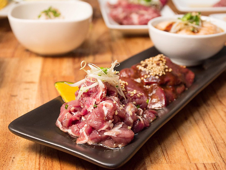 Thịt nướng Butasama Japanese BBQ được kết hợp cùng nhiều loại sốt đậm đà