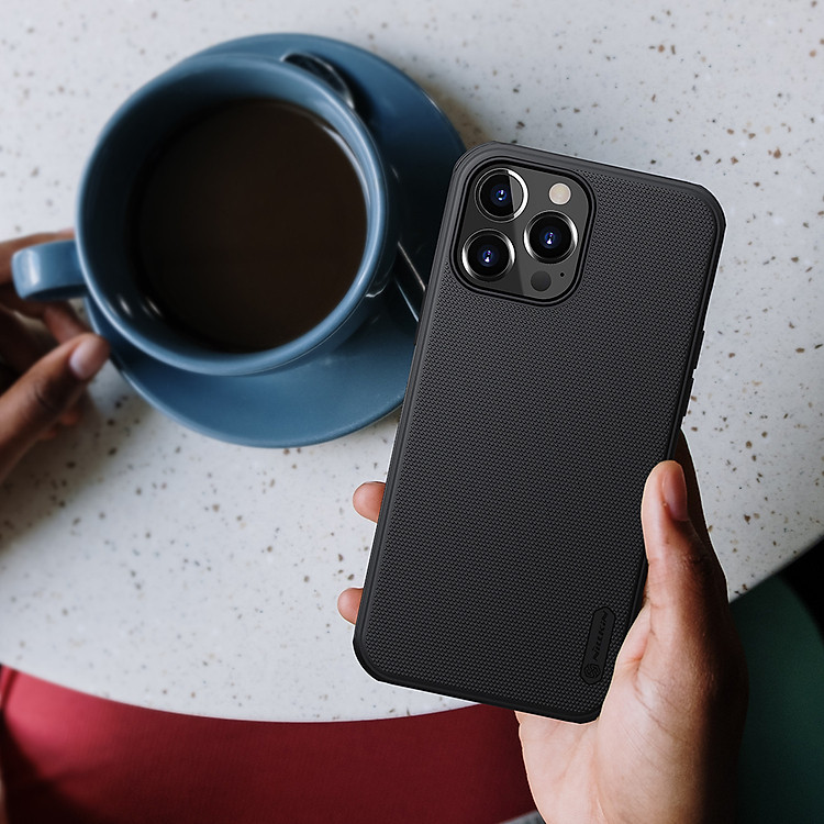 Ốp Lưng Nillkin Super Frosted Shield Pro dành cho iPhone 13 / 13 Pro / 13 Pro Max - Hàng Nhập Khẩu