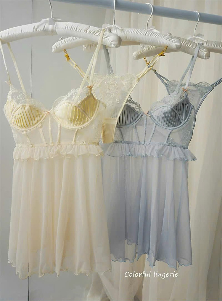 Váy Ngủ Nữ Tính Xinh Xắn