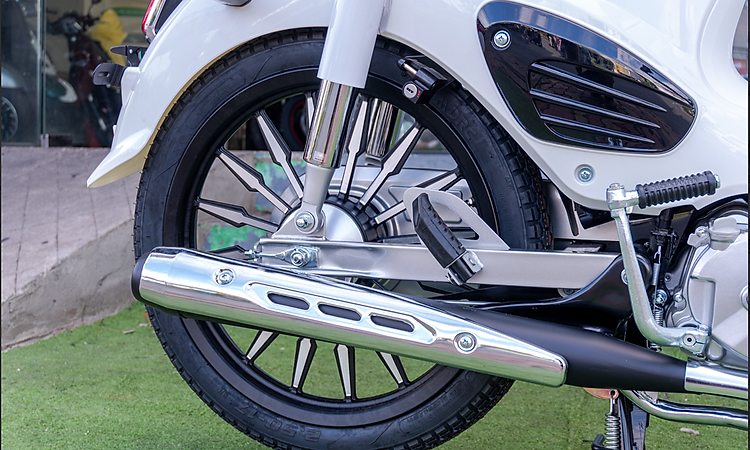 bánh sau và phanh sau