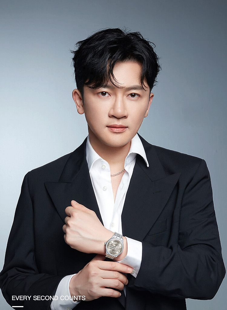 dong-ho-nam-iw-carnival-615g2-chinh-hang-5.jpg?v=1671097742198