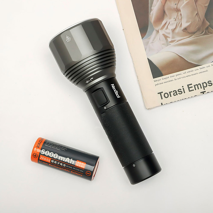 den-pin-cam-tay-nextool-ne0126-2.jpg?v=1666412512010