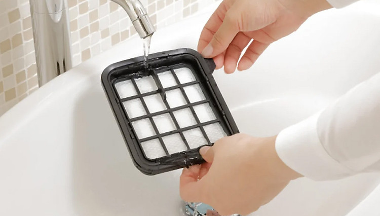 Bộ lọc Hepa Panasonic MC-CL603GN49 dễ dàng vệ sinh