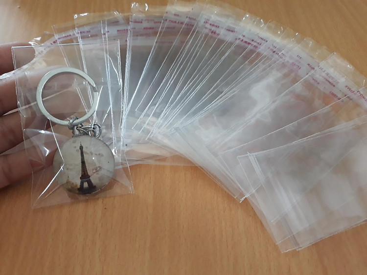1 KG Túi Kiếng keo size nhỏ - TÚI NILON CÓ KEO DÁN - size 5x7cm 4 1 KG Túi Kiếng keo size nhỏ - TÚI NILON CÓ KEO DÁN - size 5x7cm 4