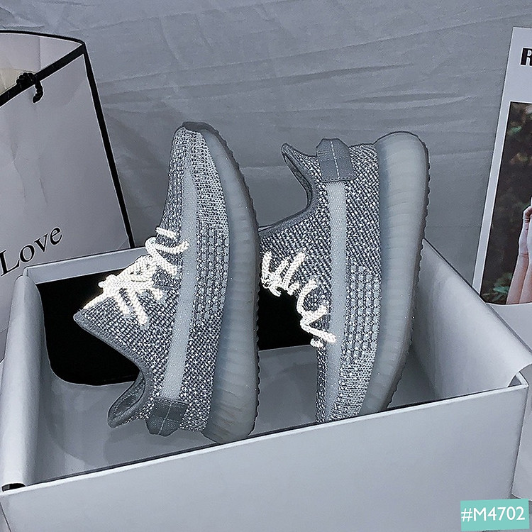 Giày Cặp Đôi Nam Nữ MINSU M4702, Giày Thể Thao Sneaker Nam Nữ Y350 Phản Quang Hàn Quốc Mang Đi Chơi Đi Học, Du Lịch