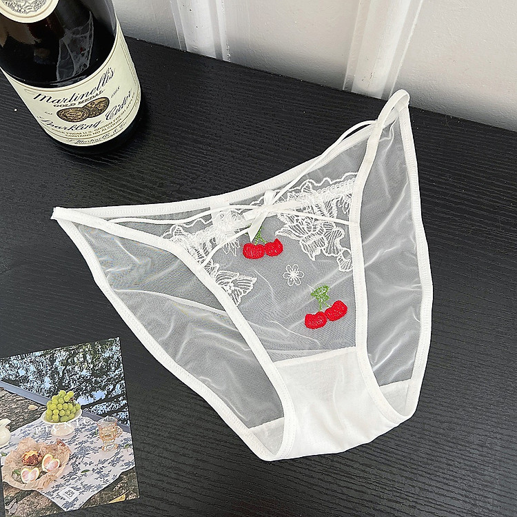 Quần Lót Ren Đáng Yêu