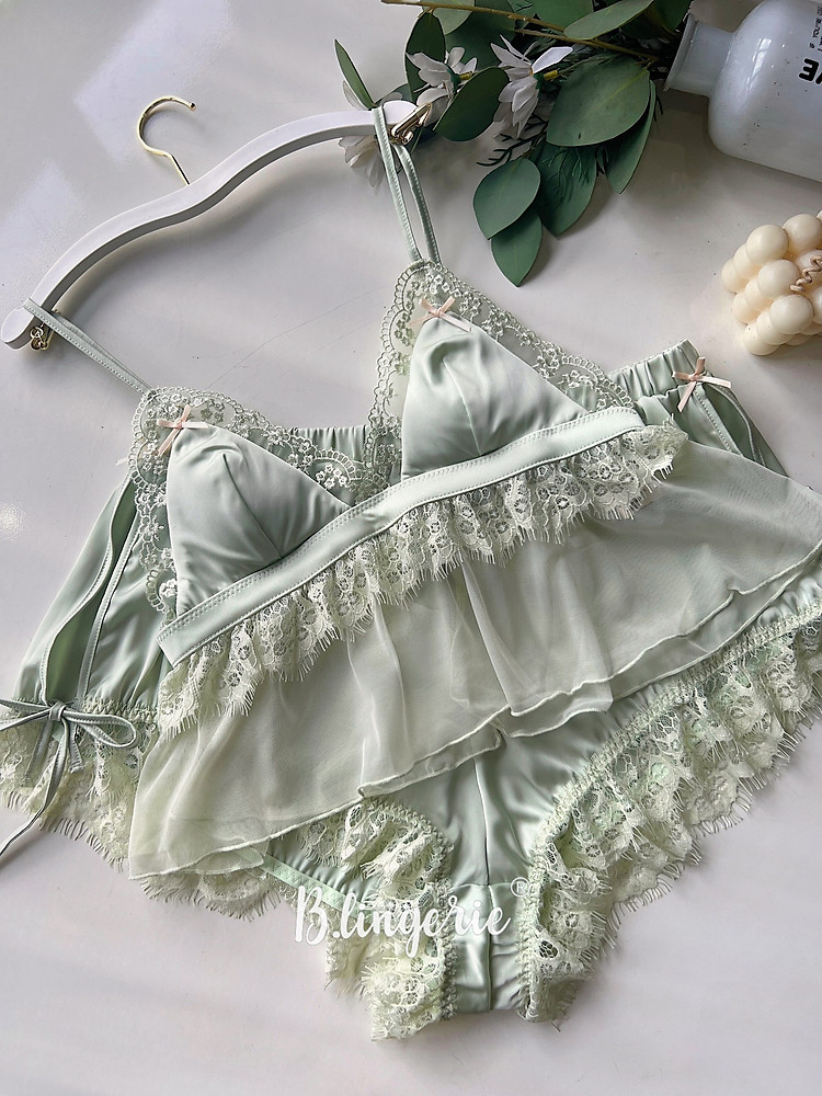 Bộ Đồ Ngủ Nữ Tính