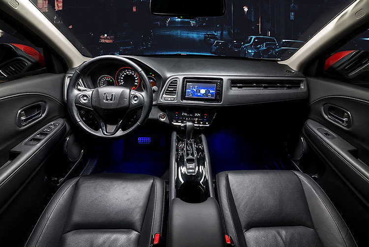 tay-lai-Honda-HRV-2019