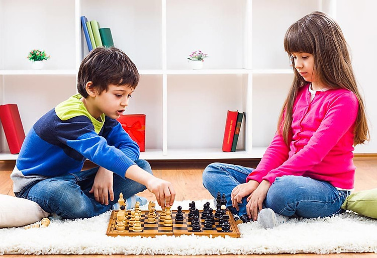 11 lợi ích của trò chơi cờ vua cho trẻ ba mẹ cần biết 