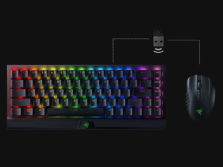 razer-naga-v2-pro-02.jpg?v=1670040800956