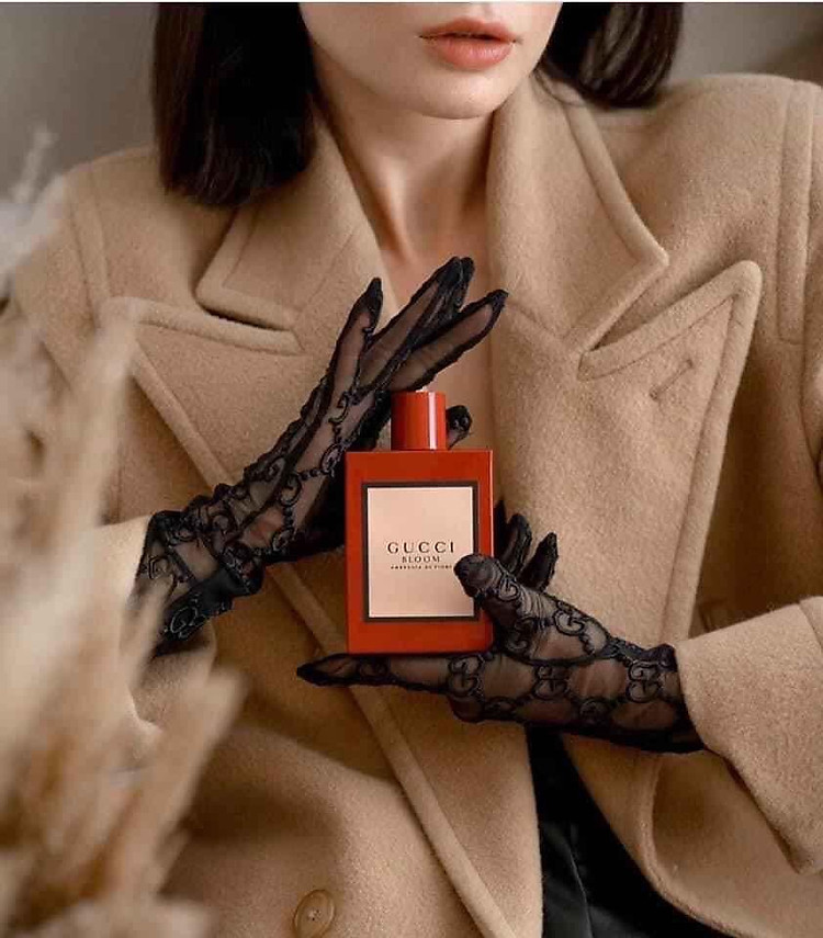 Nước hoa Gucci Bloom đỏ