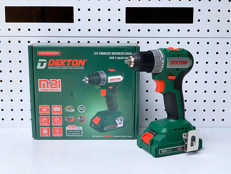 MÁY KHOAN VÍT DÙNG PIN 21V 50Nm SỬ DỤNG CHÂN PIN PHỔ THÔNG DEKTON M21-D1050BL - HÀNG CHÍNH HÃNG