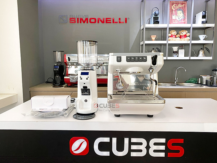 hình ảnh thực tế máy pha cà phê appia life 1 group nuova simonelli