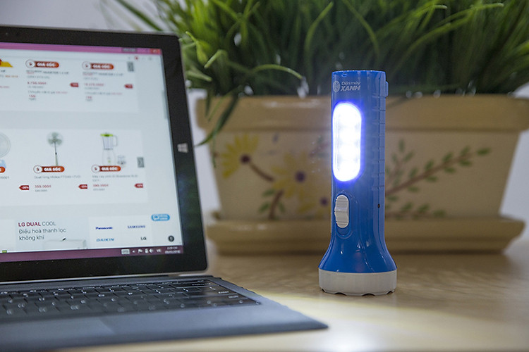 Đèn pin sạc Led DMX DS001 Xanh-5