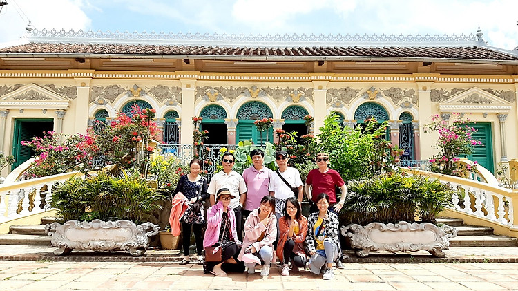 Nhà cổ Bình Thủy ở Cần Thơ - tour miền Tây 4 ngày 3 đêm