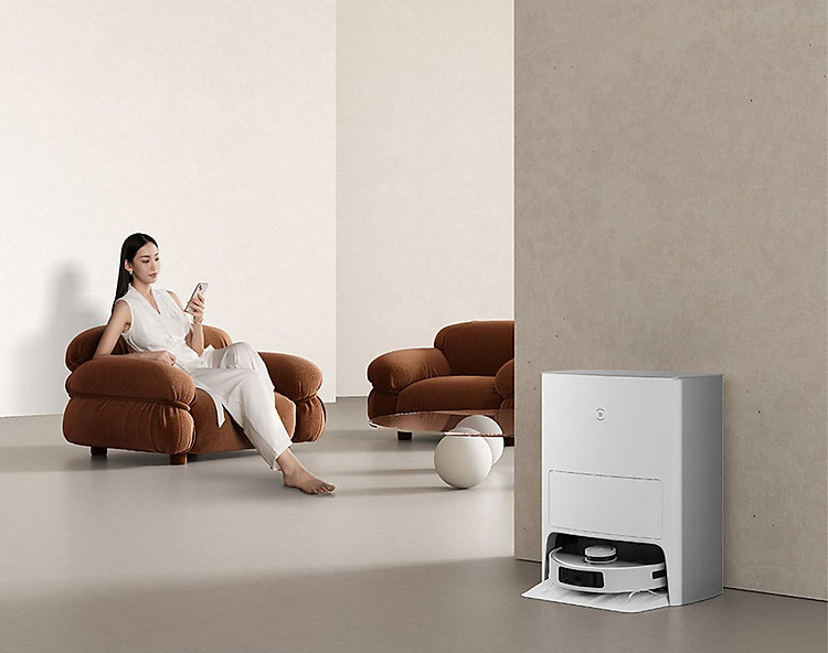 Ecovacs Deebot T20 OMNI với trạm sạc tất cả trong một