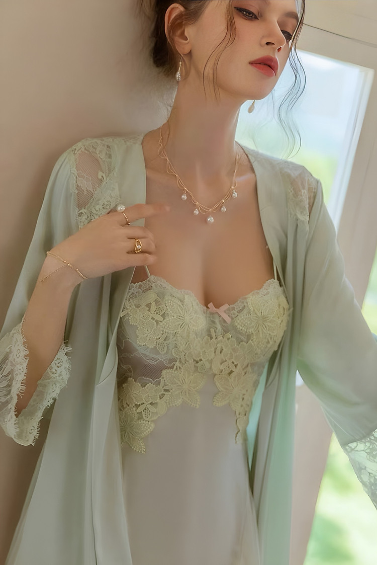 Váy Ngủ Nữ Tính Quý Phái