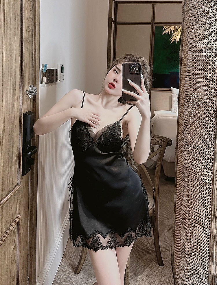 Váy Ngủ Nữ Tính Mềm Mại