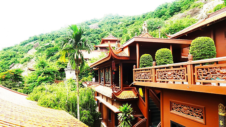 Vãng cảnh chùa Hang - An Giang - Tour du lịch miền Tây 3 ngày 2 đêm