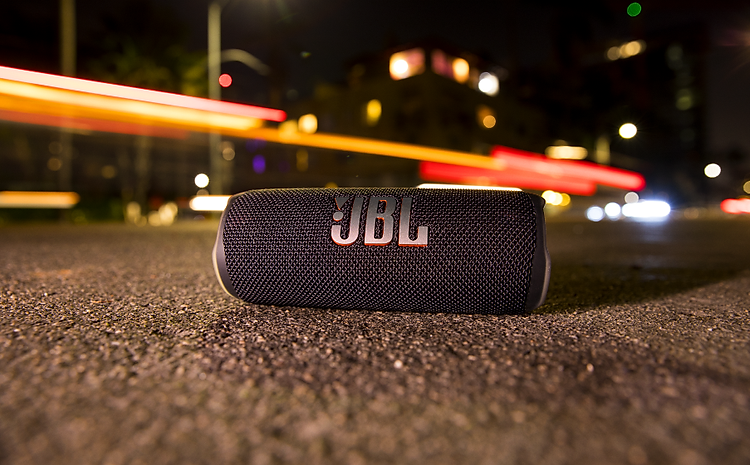 jbl-flip-6-lifestyle-01-904x560px-855kb.png?v=1671615194138