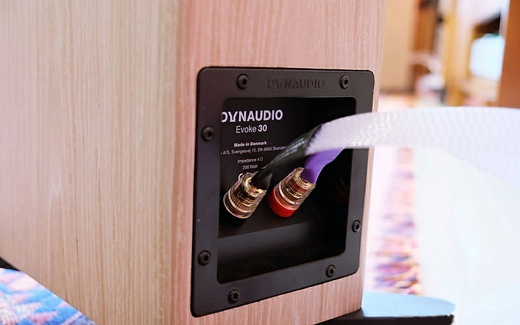 Tính năng nổi bật của loa Dynaudio Evoke 30