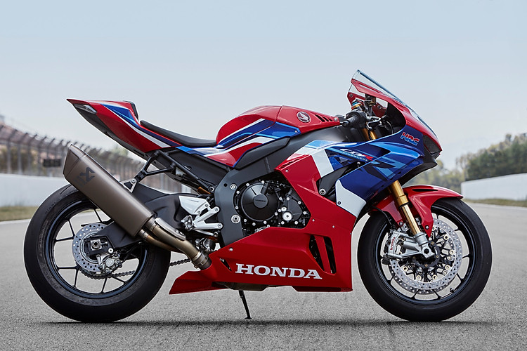 Chi tiết superbike Honda CBR1000RR-R Fireblade SP 2020 195887-2020-honda-cbr1000rr-r-sp-1.jpg