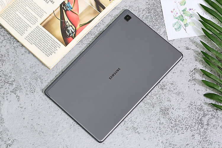 Thiết kế nguyên khối liền mạch, cứng cáp | Galaxy Tab A7