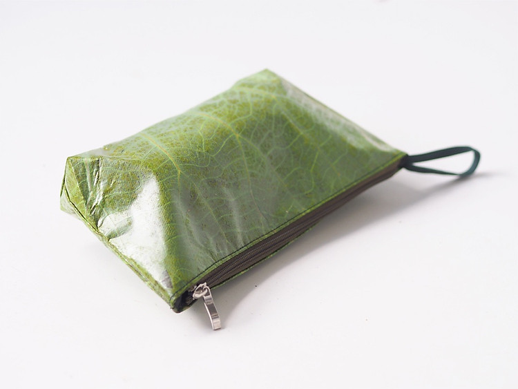 Ví cầm tay nữ từ lá Sen 1