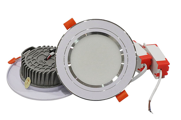 đèn âm trần 8w đế đúc