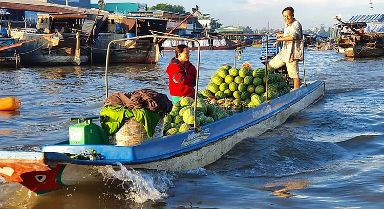 Chợ Nổi Cái Răng Tour Bến Ninh Kiều Chợ Nổi Cái Răng