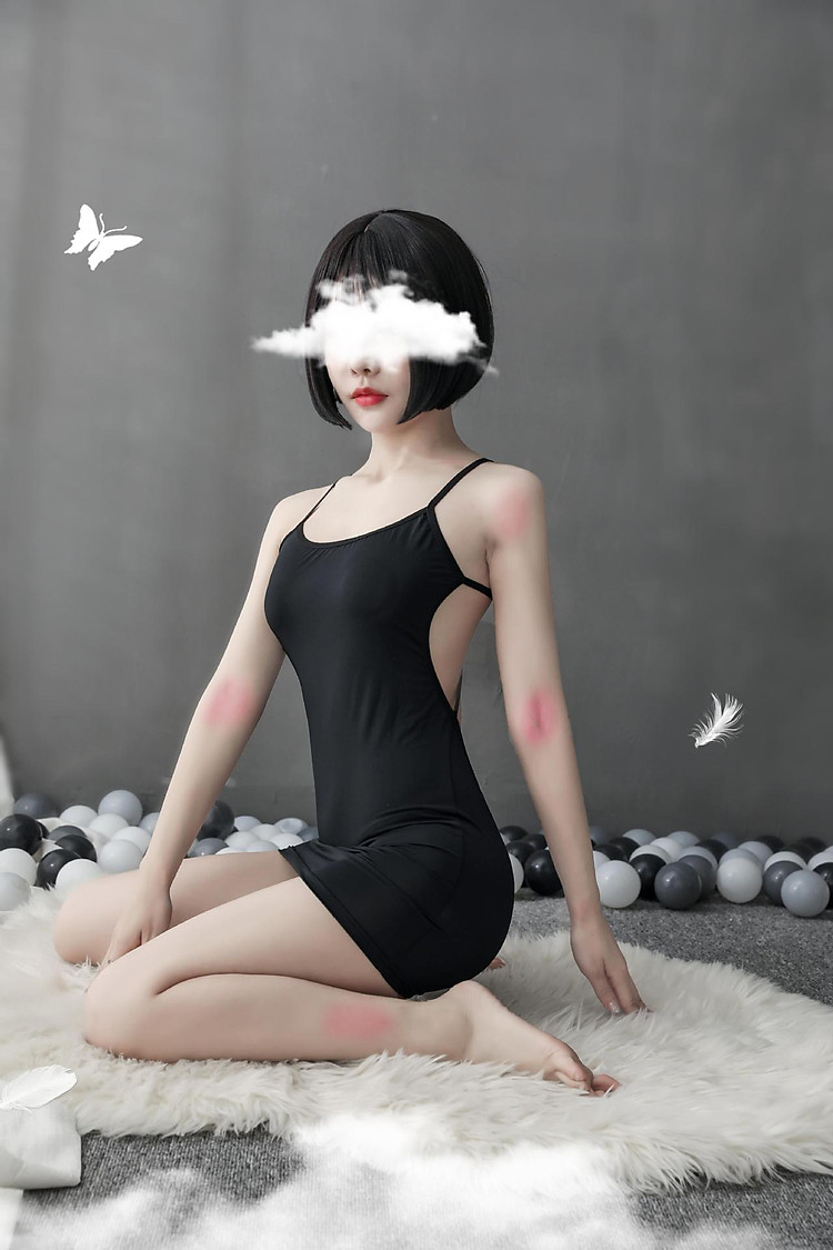 Váy ngủ body hở lưng cosplay