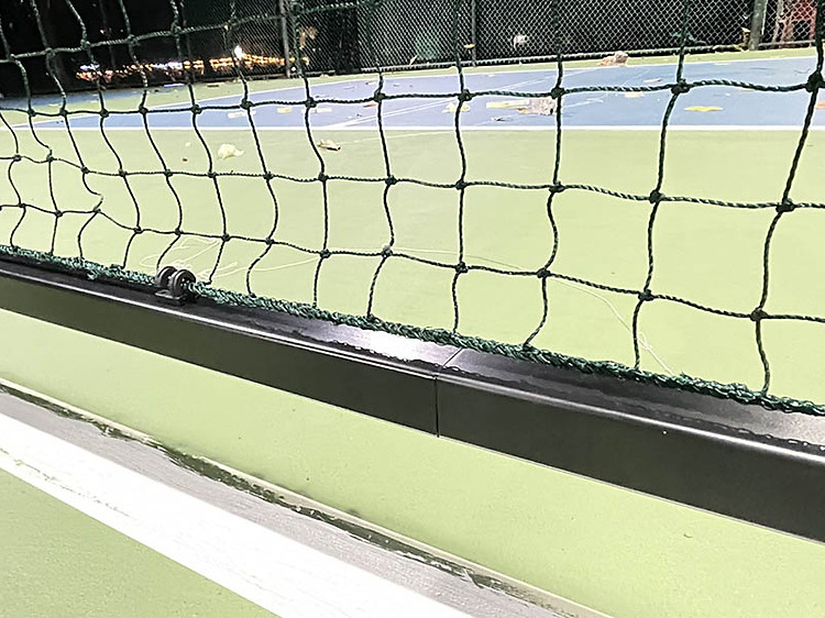 Lưới trụ Pickleball thi đấu 303704-P thiết kế bằng tay quay